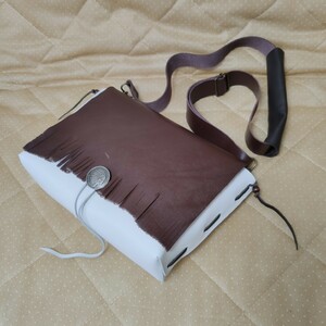 * one point limit * hand made [ original leather. shoulder bag ] leather tea color white color Brown white handmade bag Conti . stop ⑤