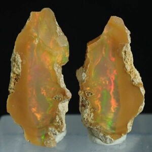 エチオピアオパール ペア 3.3g (サイズ：1cmマス目画像参照 ) エチオピア アムハラ州 北シェワ産 epg508 蛋白石 天然石 原石