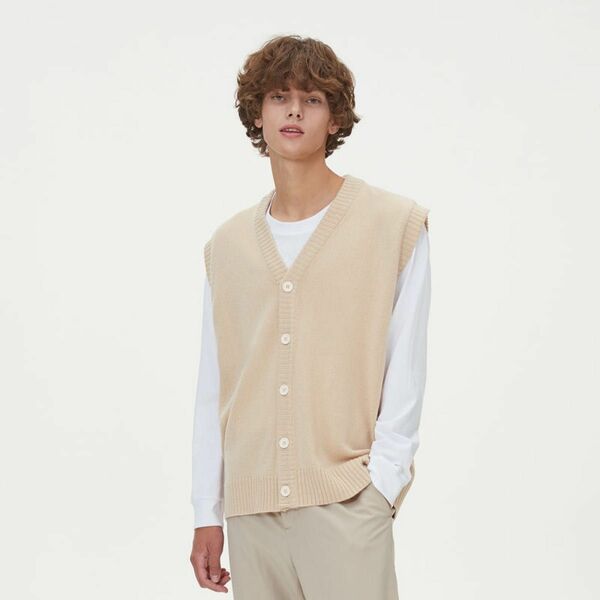 ボタンニットベスト / BUTTONS KNIT VEST_BEIGE