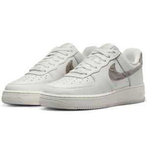 ☆NIKE WMNS AIR FORCE 1 '07 淡白/灰蛇 26.5cm ナイキ ウィメンズ エア フォース 1 ’07 スネーク DD8959-002