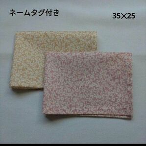 ハンドメイドランチクロス　ネームタグ付き　小花ピンク/ベージュ