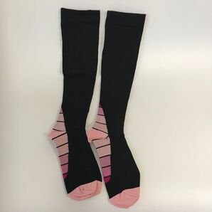 スポーツソックス ピンク S/M 着圧 ハイソックス サッカー バスケットボール
