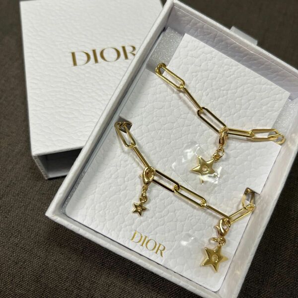 【新品未使用】Christian Dior ディオール ノベルティゴールド フォンチャーム ストラップキーホルダー箱付き