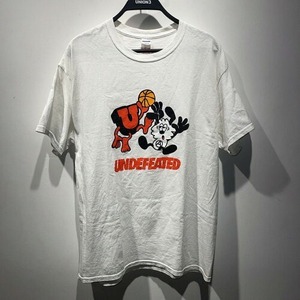 UNDEFEATED U-MAN & VICK TEE SIZE-L アンディフィーテッド ユーマン ヴィック VERDY 半袖 Tシャツ