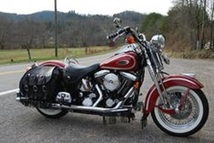 1/18 ハーレーダビッドソン ヘリテイジスプリンガー Harley Davidson FLSTS Heritage Softail springer red 1999 1:18 新品 梱包サイズ60_画像2