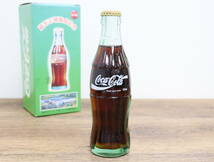 未開栓 コカ・コーラ 蔵王工場落成記念ボトル 1997年製造 コーラ瓶/記念ボトル 外箱/飾り台付き 年代物/当時物 レア/希少 『ZW1407』_画像3
