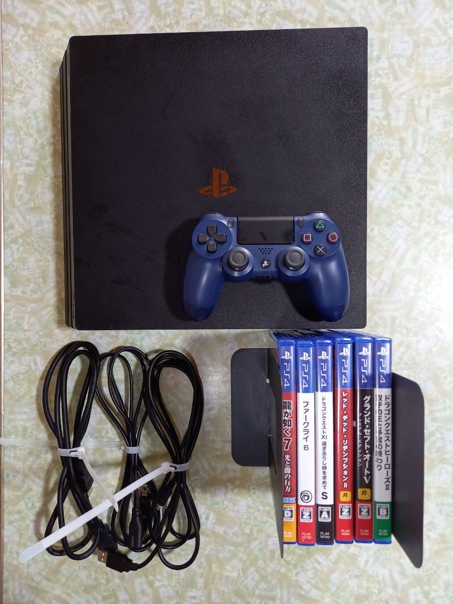 PlayStation4 Pro ジェット・ブラック 1TB CUH-7200BB01｜PayPayフリマ