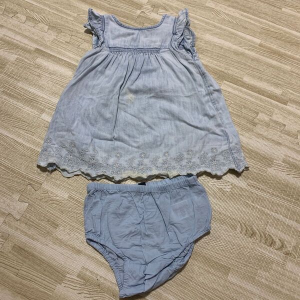 GAP ギャップ ワンピース 70cm