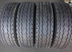 T1795　再生タイヤ 4本SET価格! バリ山 245/70R19.5 136/134J 夏タイヤ タテ山 245/70-19.5 245/70/19.5 更生 リトレッド