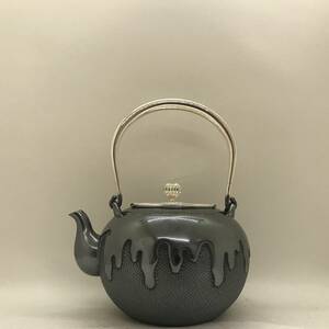 純銀製　金谷五郎三郎　水垂地文湯沸　銀瓶　煎茶道具 美術品