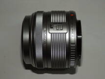 ■中古美品M.ZUIKO DIGITAL 14-42mm 1:3.5-5.6銀■マイクロフォーサーズ用レンズ■動作確認済■_画像2