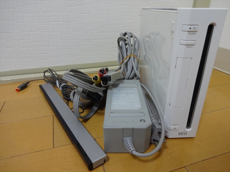 任天堂 Wii専用 AVケーブル RVL-009 オークション比較 - 価格.com 任天堂 Wii専用 AVケーブル RVL-009 オークション比較 - 価格.com