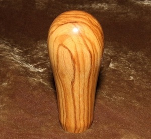 木製シフトノブ(材質：オリーブ）12x1.25mm（BL-39D107.6L)