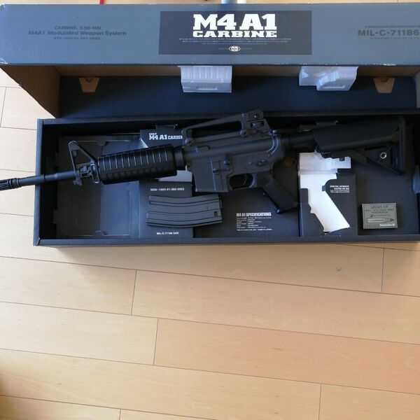 スタンダード電動ガン 東京マルイ M4A1 内部カスタム品