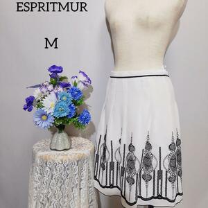 エスプリミュール　極上美品　膝丈スカート　11号　Mサイズ　白色系　刺繍