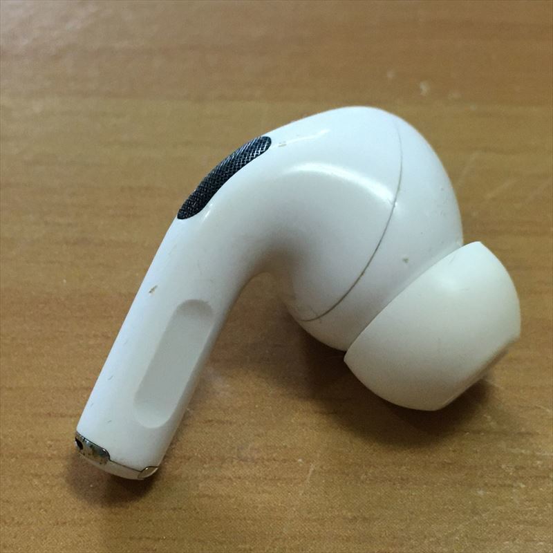 傷有特価品-4 Apple純正AirPods Pro 第1世代イヤホン本体片耳右（R