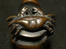 c0806 凝った作りの一品 蟹に龍の図 銅製 矢立て 筆記用具 古民具 書道具_画像2