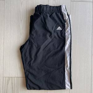 P37-79 adidas Adidas nylon pants wide pants one Point embroidery old clothes 