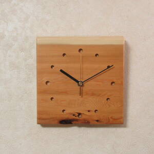 縁起の良い木【いちい：一位】 無垢板 木製時計18（掛け時計）