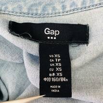 k0013 ヴィンテージ GAP ギャップ デニムシャツ 長袖 薄手 色落ち 古着感 胸ポケット おしゃれ XS レディース カジュアルデニムコーデ_画像8