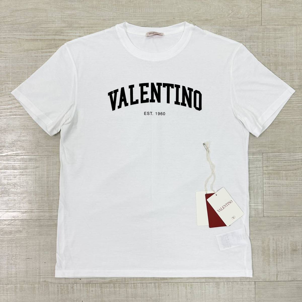 2023年最新】ヤフオク! -valentino tシャツの中古品・新品・未使用品一覧
