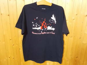 T11◆GILDAN製 WELCOME TO THE HAPPIEST PLACE ON EARTH Tシャツ◆海外古着 ギルダン製 輸入古着 USED 着用感少なめ ネコポス発送 5H