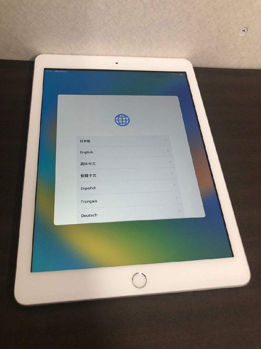 A1822 iPad 第5世代 32GB-