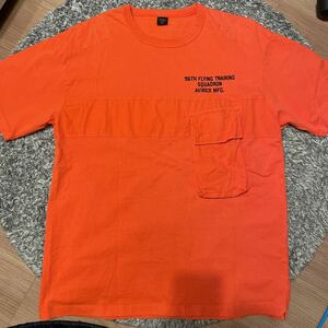 【未使用】XLサイズ AVIREX 半袖Tシャツ オレンジカラー