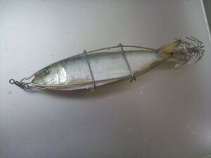 ５個　イカ・タコに実物テンヤ、餌木、アジなどの小魚を挟み！、エギみたいに偽物ではないのでつかんだら離さない