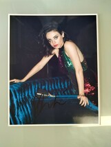 ミラ・クニス直筆サイン入り超大型写真…Mila Kunis…ブラック・スワン…11_画像3