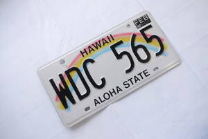 ★ハワイ直輸入★本物 ナンバープレート／ライセンスプレート 中古★WDC 565／ハワイアン雑貨／HAWAII/ALOHA STATE/