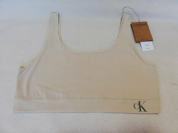 新品! カルバンクライン レディース スポーツブラ Lサイズ ベージュ Calvin Klein スポブラ 下着 インナー ヨガ ジム