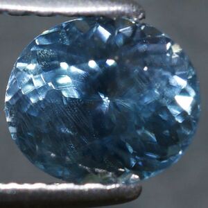  natural blue zircon / loose / weight 1.23ct/ size length 6.4.x width 5.5.x height 4.0./ natural zircon / natural stone 