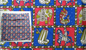《送込)(126)バンダナ　象・馬・鳥の柄　青と赤の市松模様　綿100％　インド製　少し厚地　約50㎝角　未使用　個包装　ミスプリ　マスク