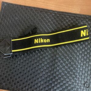 【未使用保管品・送料無料】Nikon PROFESSIONAL ニコン プロフェッショナル ストラップ〈 プロ仕様の幅広タイプ 〉幅6㎝の画像1