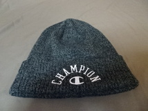 激レア USA購入 大人気スポーツスウェットブランド チャンピオン【Champion】製 シンプルデザイン ロゴ刺繍入り ニットキャップ 中古良品_画像7