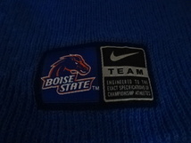 激レア USA購入【NIKE】製 USカレッジ ポイシ州立大学 ブロンコス 【Boise Stat Broncos】 ロゴマーク付 ニットキャップ 青 中古品_画像7