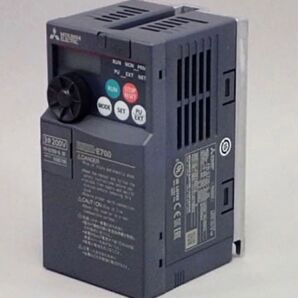 三菱 インバータ FR-E720-0.2K
