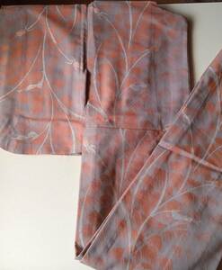 おばあちゃんの手縫い着物シリーズ：小紋（グレーとオレンジ）