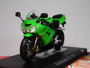 1/24 Kawasaki ZX-10R Ninja Ninja by IXO