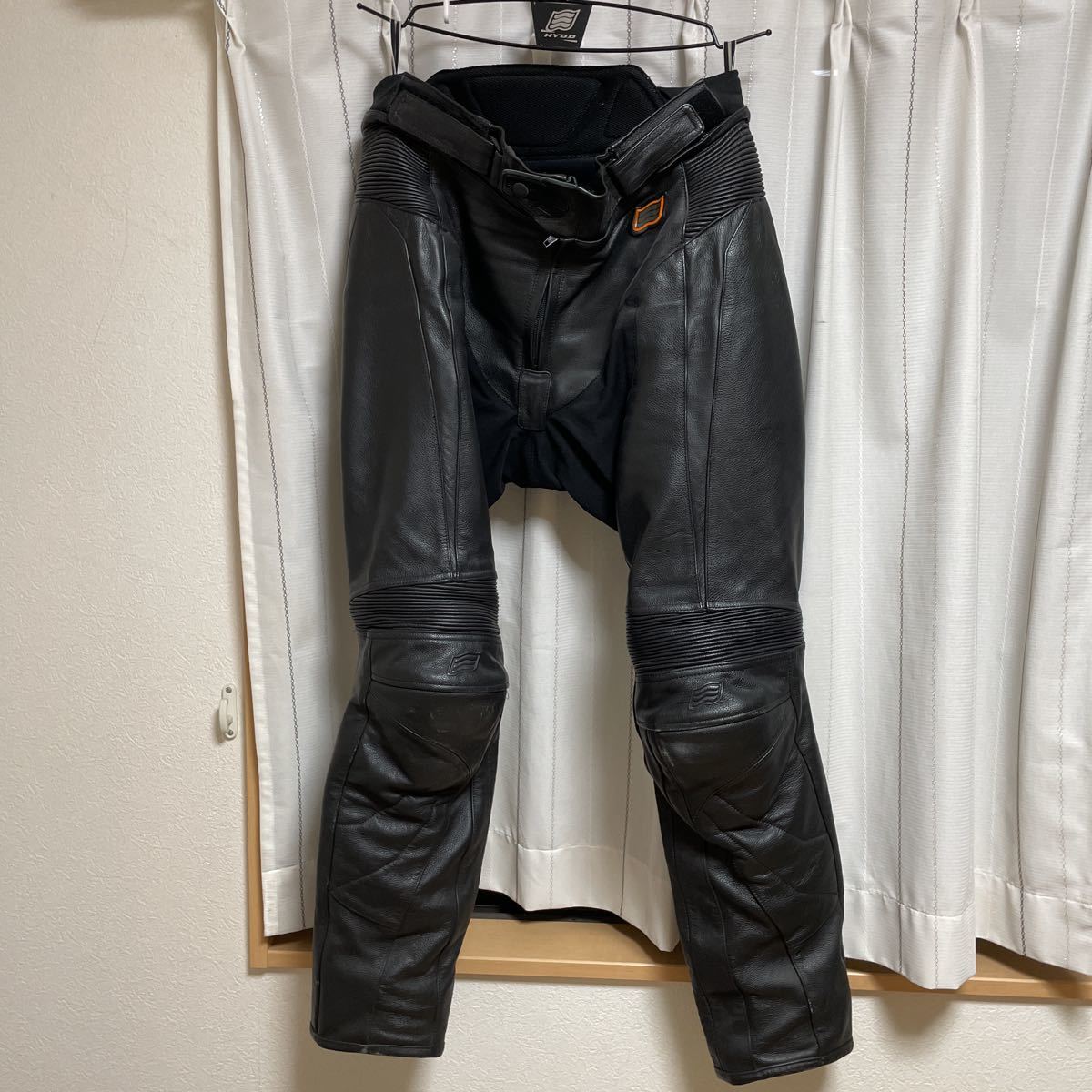 2023年最新】ヤフオク! -レザーパンツの中古品・新品・未使用品一覧