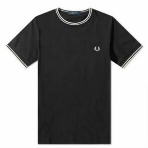 Fred Perry フレッドペリー Tシャツ