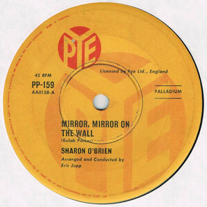 ●SHARON O'BRIEN / MIRROR, MIRROR ON THE WALL [AUS 45 ORIGINAL 7inch シングル 試聴]