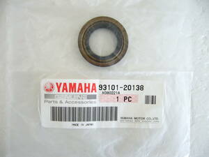 ヤマハ　クランクシャフト　オイルシール　右　93101-20138　ジョグ アクシス　50/90　YAMAHA　純正　新品　未開封　クリックポスト￥185円