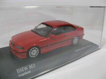 【未使用】ミニチャンプス 1/43 BMW M3（E36）1992 レッド_画像3