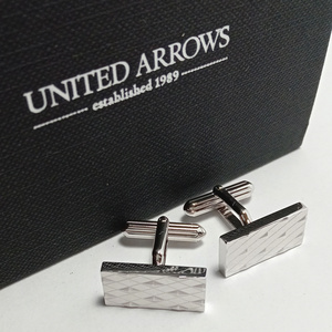 【uac560】UNITED ARROWS ユナイテッドアローズ 　カフス　カフリンクス　シルバー　ダイヤ菱形デザイン　レクタングル