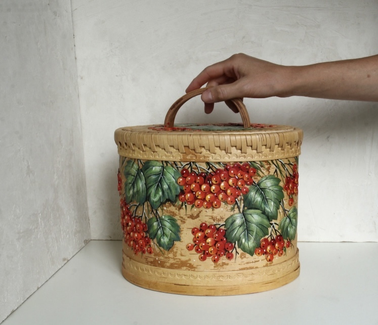 Russian goods ☆ Traditional crafts Beresta birch storage box hand painted matryoshka, Handmade items, interior, miscellaneous goods, ornament, object