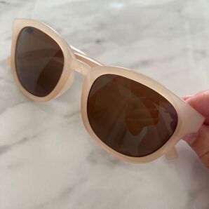 サングラス ベージュ