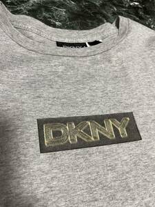 dana* Cara n* New York DKNY BOX Logo T-shirt M size short sleeves 