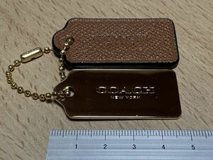 coach*バッグチャーム*ゴールド*ブラウン*レザー*本革*2個*タグ*コーチ*ボールチェーン*キーホルダー*金属*アクセサリー*ブランドタグ*金色